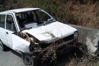 उत्तराखंड: अनियंत्रित होकर पिलर से टकराई कार, एक व्यक्ति की दर्दनाक मौत