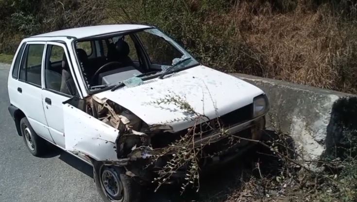 उत्तराखंड: अनियंत्रित होकर पिलर से टकराई कार, एक व्यक्ति की दर्दनाक मौत