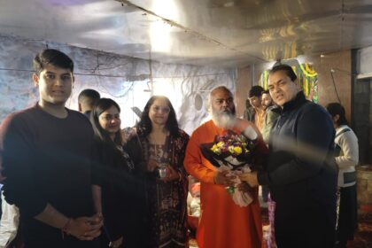 कैबिनेट मंत्री डा. प्रेमचंद अग्रवाल ने टपकेश्वर महादेव मंदिर में किया जलाभिषेक