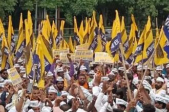 सीएम केजरीवाल की गिरफ्तारी के विरोध में विपक्षी गठजोड़ हुआ एकजुट, इस दिन विशाल प्रदर्शन का किया ऐलान 