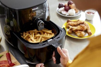 हेल्दी समझकर क्या आप भी एयर फ्रायर में पकाते हैं खाना, जानें इसे लेकर क्या कहते हैं हेल्थ एक्सपर्ट्स
