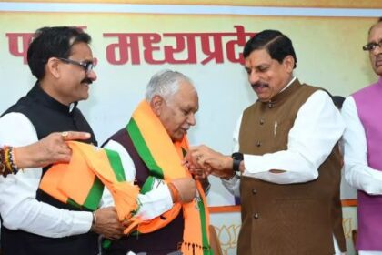 भाजपा की मंडी में सुरेश पचौरी