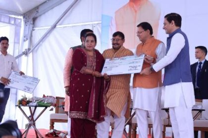 उत्तराखंड के विकासखंडों में पशुओं के उपचार को 1962 एम्बुलेंस चलेंगी