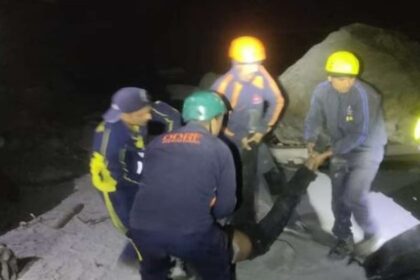 दर्दनाक हादसा: देर रात बद्रीनाथ हाईवे में खाई में गिरा वाहन, दो लोगों की मौत