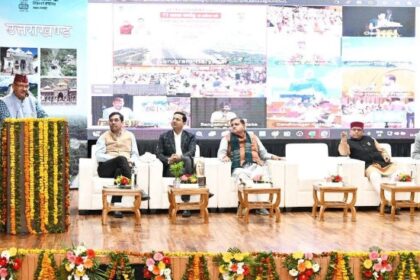 पीएम मोदी की एक लाख करोड़ से अधिक की परियोजनाओं का लोकार्पण एवं शिलान्यास कार्यक्रम में वर्चुअल माध्यम से जुड़े काबीना मंत्री गणेश जोशी