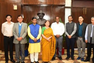 मुख्य निर्वाचन अधिकारी ने राज्य स्टेट आइकॉन के साथ की बैठक