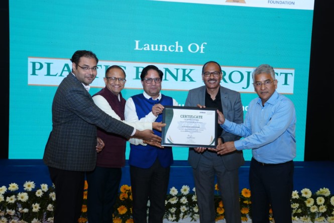 एसडीसी ने दून में प्लास्टिक बैंक परियोजना की शुरू