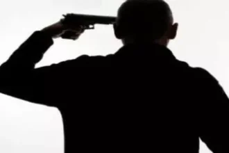 पुलिस के जवान ने खुद को मारी गोली, हत्या या आत्महत्या