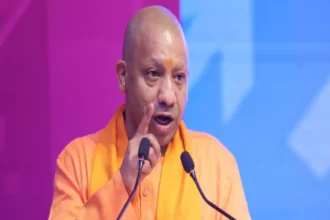 हल्द्वानी में गरजे योगी, कहा देश की समस्याओं का नाम है कांग्रेस