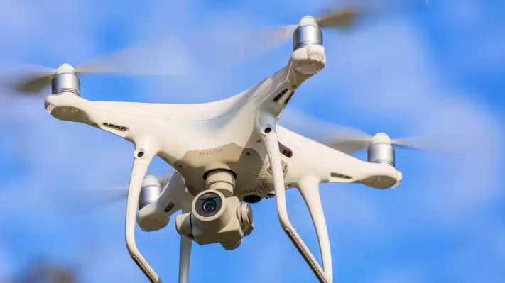 दुर्गम क्षेत्रों में मतदान केंद्रों पर ड्रोन से रखी जाएगी निगरानी