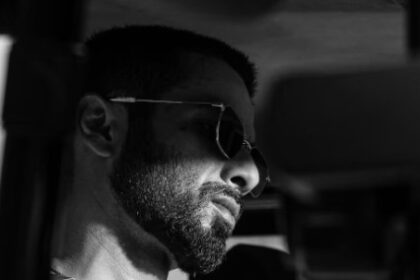 देवा के सेट से शाहिद कपूर ने शेयर किया पहला लुक, ब्लैक एंड व्हाइट में ढहा रहे कहर