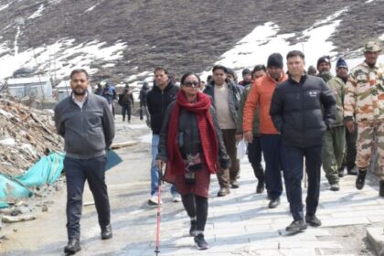 मुख्य सचिव ने केदारनाथ धाम के कार्यों का लिया जायजा