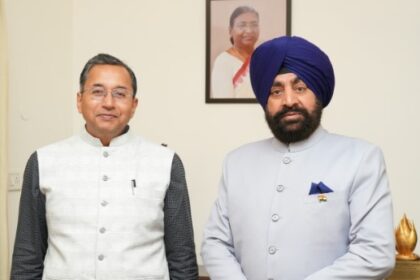 सेतु आयोग के उपाध्यक्ष राजशेखर जोशी ने राज्यपाल से की शिष्टाचार भेंट