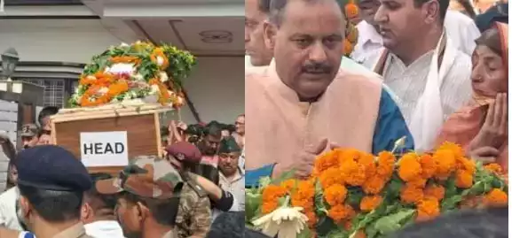 शहीद मेजर प्रणय का पार्थिव शरीर पहुंचा घर, बिलख पड़े परिजन