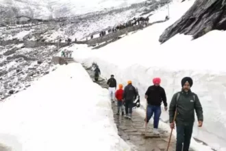 इस दिन खुलने जा रहे हैं हेमकुंड साहिब के कपाट, प्रतिदिन इतने श्रद्धालु ही कर सकेंगे दर्शन