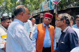 नमकीन फैक्ट्री में लगी भीषण आग, BJP नेता पुनीत मित्तल ने किया निरीक्षण, हर संभव मदद का दिया आश्वासन