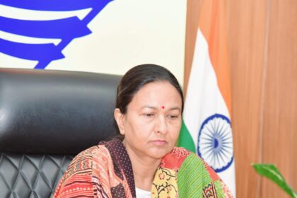 अधिकारियों को उत्तराखण्ड को जीरो एक्सीडेंट स्टेट बनाने के विजन के साथ कार्य करने के नसीहत: मुख्य सचिव