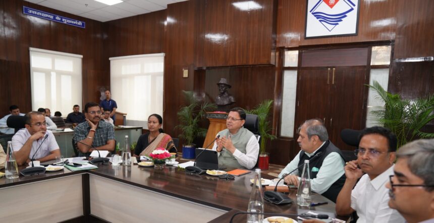 वनाग्नि पर रोक के लिए सचिवों को दी जाएगी जिम्मेदारी, लापरवाही बरतने पर वन विभाग के 10 कार्मिकों को किया निलंबित