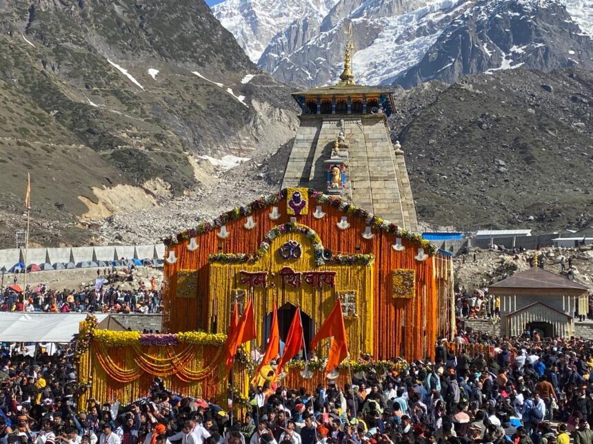 11वें ज्योतिर्लिंग श्री केदारनाथ धाम के कपाट श्रद्धालुओं के लिए खुले