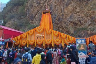 विधि-विधान से खुले यमुनोत्री धाम के कपाट, भक्तों में दिखा खासा उत्साह