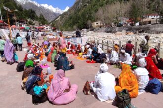 गंगोत्री और यमुनोत्री धाम में तीर्थयात्रियों के पिछले सभी रिकॉर्ड टूटे