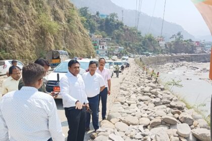राज्य सरकार की प्राथमिकता है कि चारधाम यात्रा पर आ रहे तीर्थ यात्रियों की यात्रा सुगम, सुरक्षित एवं मंगलमय हो: स्वास्थ्य सचिव