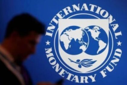 नए बेलआउट पैकेज पर बातचीत करेंगे पाकिस्तान और आईएमएफ