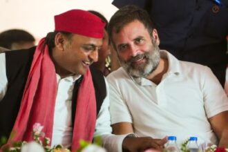 राहुल-अखिलेश ने भाजपा पर साधा निशाना, कहा- विदाई झांकी की तैयारी कर रहे …..