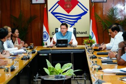 सीएम धामी ने 31 मई तक ऑफलाइन रजिस्ट्रेशन पूरी तरह बंद करने के दिए निर्देश