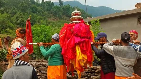आज तृतीय केदार तुंगनाथ के खुलेंगे कपाट, चोपता से रवाना हुई डोली