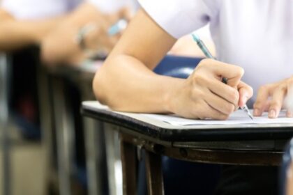 उत्तराखंड बोर्ड- 10वीं और 12वीं की परीक्षा में फेल छात्र-छात्राओं के लिए पास होने का मौका, 24 मई तक कर सकते है आवेदन 