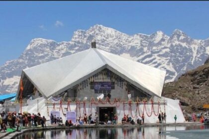 आज हेमकुंड साहिब के लिए ऋषिकेश से रवाना हुआ श्रद्धालुओं का पहला जत्था