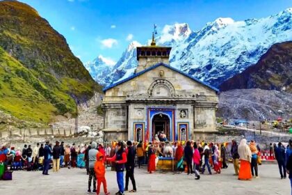श्री केदारनाथ धाम में आस्था का सैलाब, 18 दिनों में 5 लाख श्रद्धालुओं ने किए दर्शन