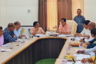 बदरीनाथ, केदारनाथ और गंगोत्री में कार्यरत पर्यावरण मित्रों को दी जाए अतिरिक्त गर्म वर्दी- प्रेमचंद