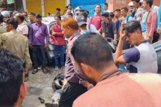 उत्तराखंड: लोडर वाहन की चपेट में आया बाइक सवार, एक लड़की दर्दनाक मौत