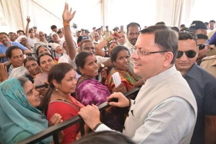 मुख्यमंत्री धामी ने चारधाम यात्रा पंजीकरण केन्द्र का स्थलीय निरीक्षण कर व्यवस्थाओं का लिया जायजा 