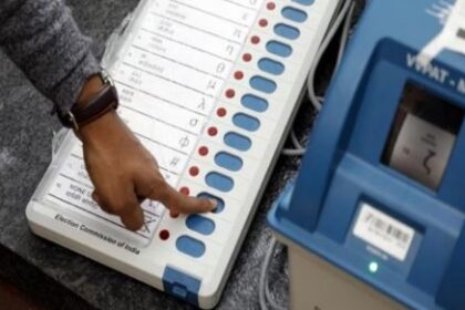 ईवीएम किसकी सरकार बनाएगी