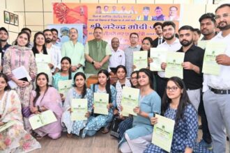 मंत्री गणेश जोशी ने कृषि सहायक अधिकारी के पद पर चयनित 31 अभ्यार्थियों को दिए नियुक्ति पत्र