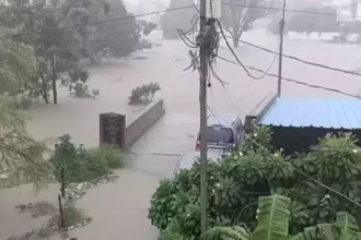 उत्तराखंड में बारिश का कहर, यहां जलभराव में फंसे परिवार को बचाने गए दो युवकों की दर्दनाक मौत
