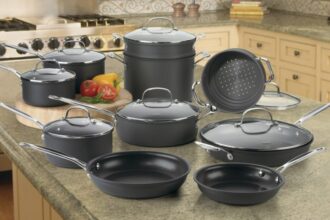 नॉन स्टिक में बना खाना कर सकता है बीमार, टेफ्लॉन फ्लू का बढ़ रहा है खतरा, जानें कारण और इसके लक्षण