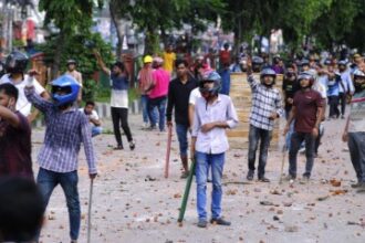 आरक्षण को लेकर आंदोलन बेकाबू