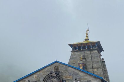 बड़ी संख्या में जलाभिषेक के लिए केदारनाथ धाम पहुंचे कांवड़िए