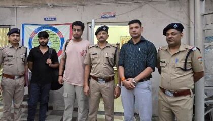 कॉल सेन्टर संचालित कर लोगों से धोखाधड़ी करने वाले पांच अभियुक्त गिरफ्तार