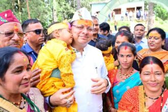 योगी के बाद सबसे लोकप्रिय मुख्यमंत्रियों में सीएम धामी ने मारी बाजी