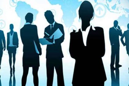 युवाओं को बेहतर भविष्य संजोने का मौका