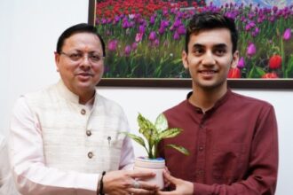 सीएम धामी ने बैडमिंटन खिलाड़ी लक्ष्य सेन का बढ़ाया हौसला