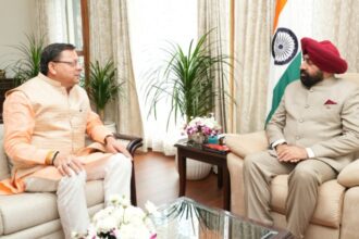 सीएम धामी ने राज्यपाल को राहत व बचाव कार्यों की दी जानकारी 