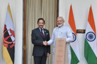 प्रधानमंत्री मोदी ने ब्रुनेई के सुल्तान हाजी हसन अल बोल्किया के साथ की द्विपक्षीय बैठक