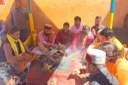 सीएम धामी के जन्मदिन पर बदरी-केदार सहित कई प्रमुख मंदिरों में हुई पूजा