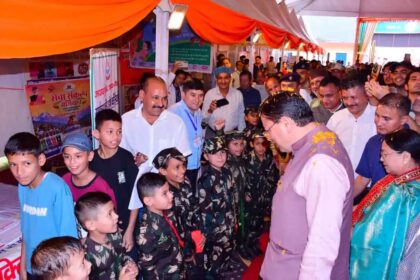 विज्ञान एवं तकनीक आधारित शिक्षा को बढ़ावा देने के लिए सरकार प्रयासरतः धामी